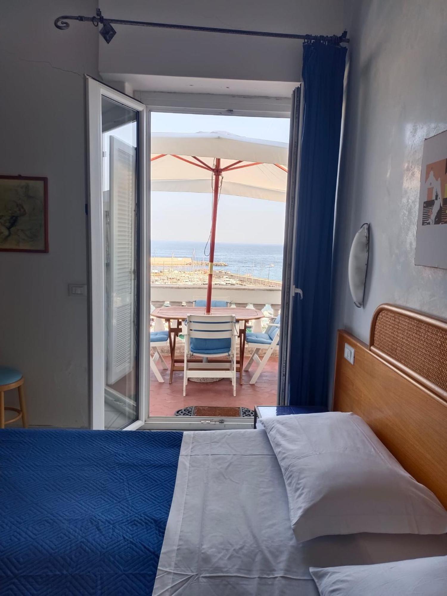 Relais Villa Raffaele By Emilia Ischia Bagian luar foto